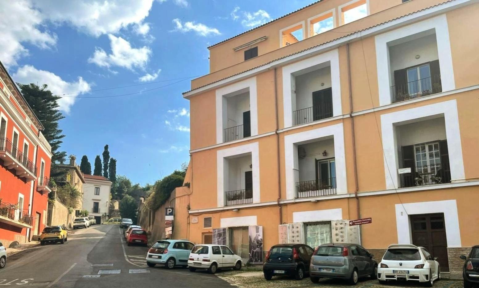 Casa Vacanza Donna Rosalia Гаета Екстер'єр фото